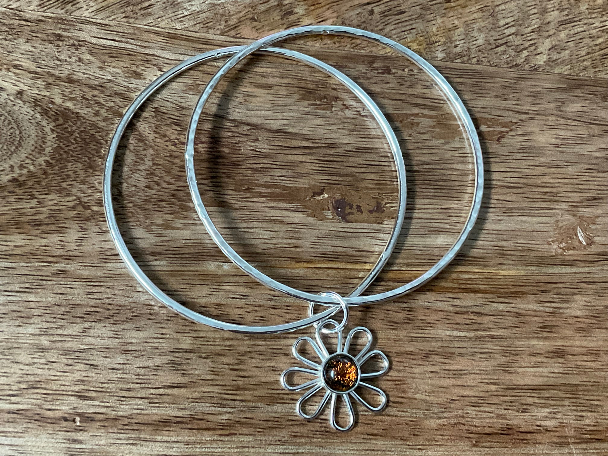 Daisy Dichroic Fused Glass Bangle