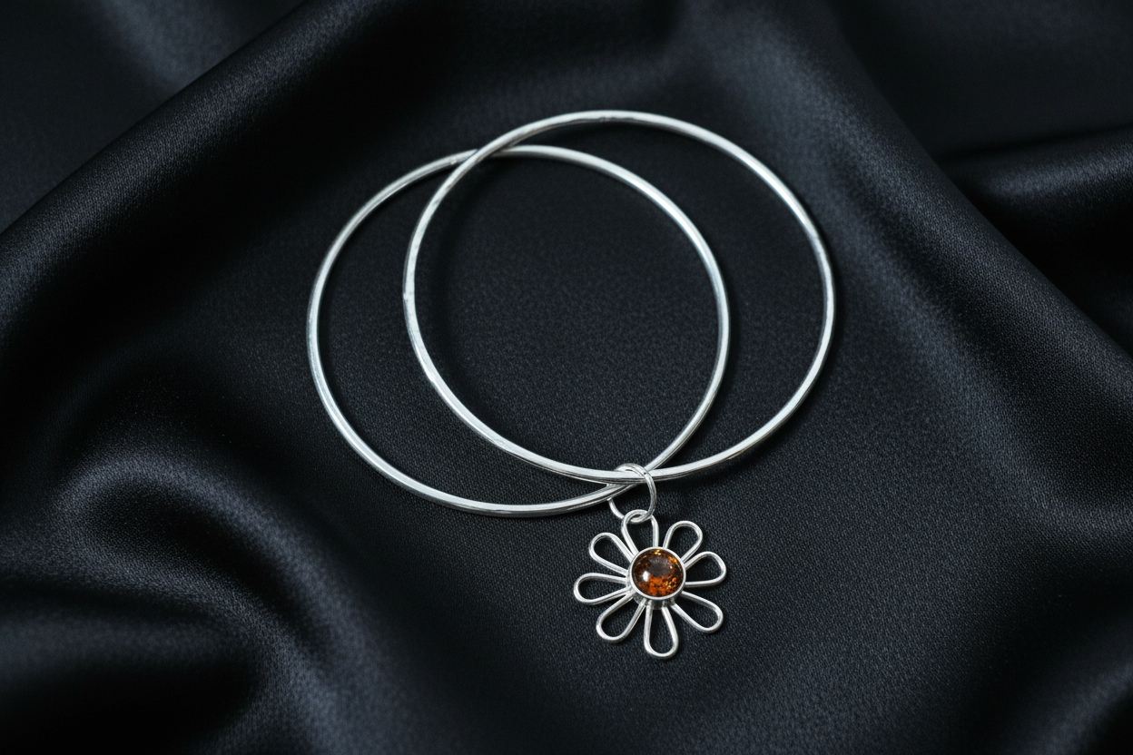 Daisy Dichroic Fused Glass Bangle