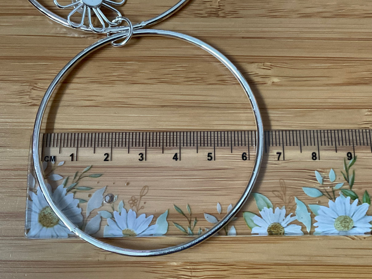 Daisy Dichroic Fused Glass Bangle