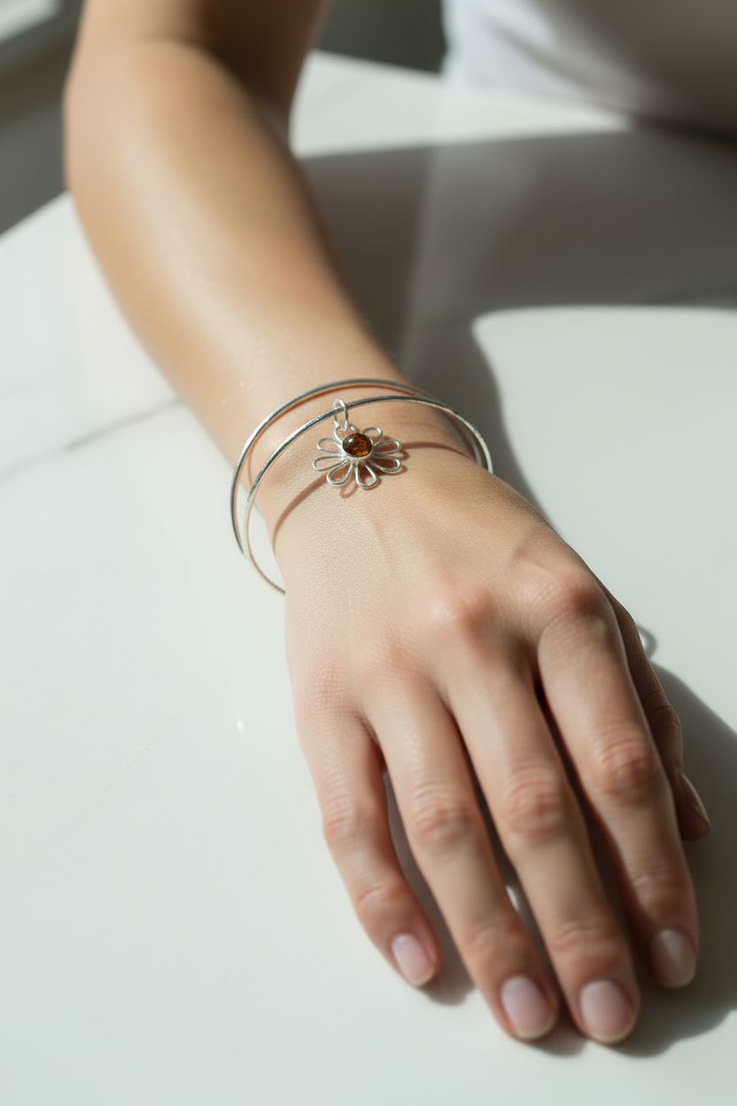 Daisy Dichroic Fused Glass Bangle