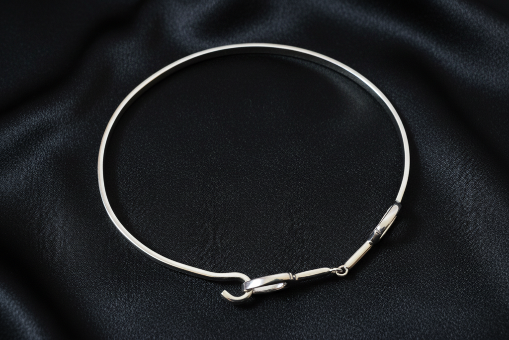 Snaffle Bit Bangle