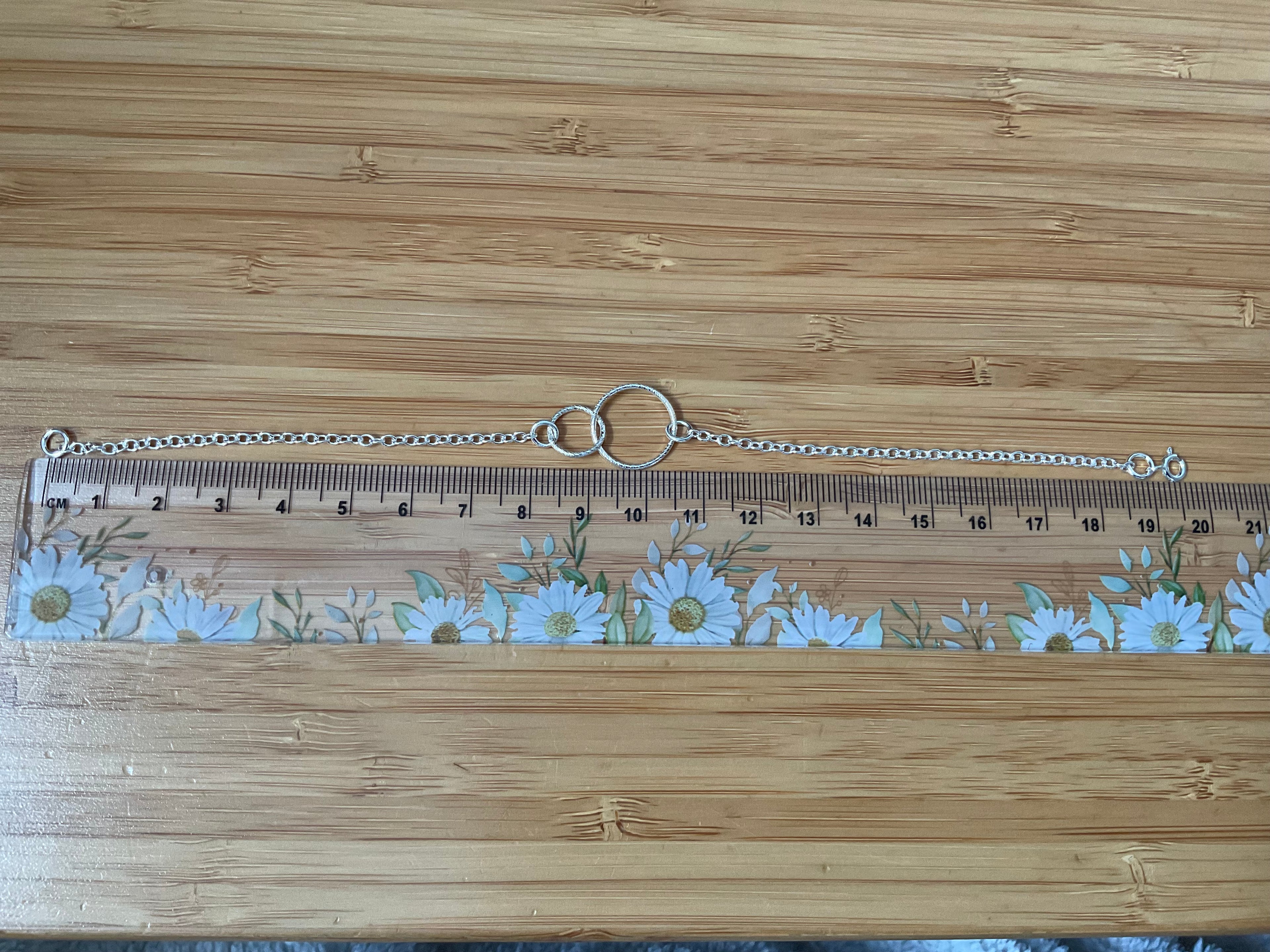 Interlocking Circle Bracelet