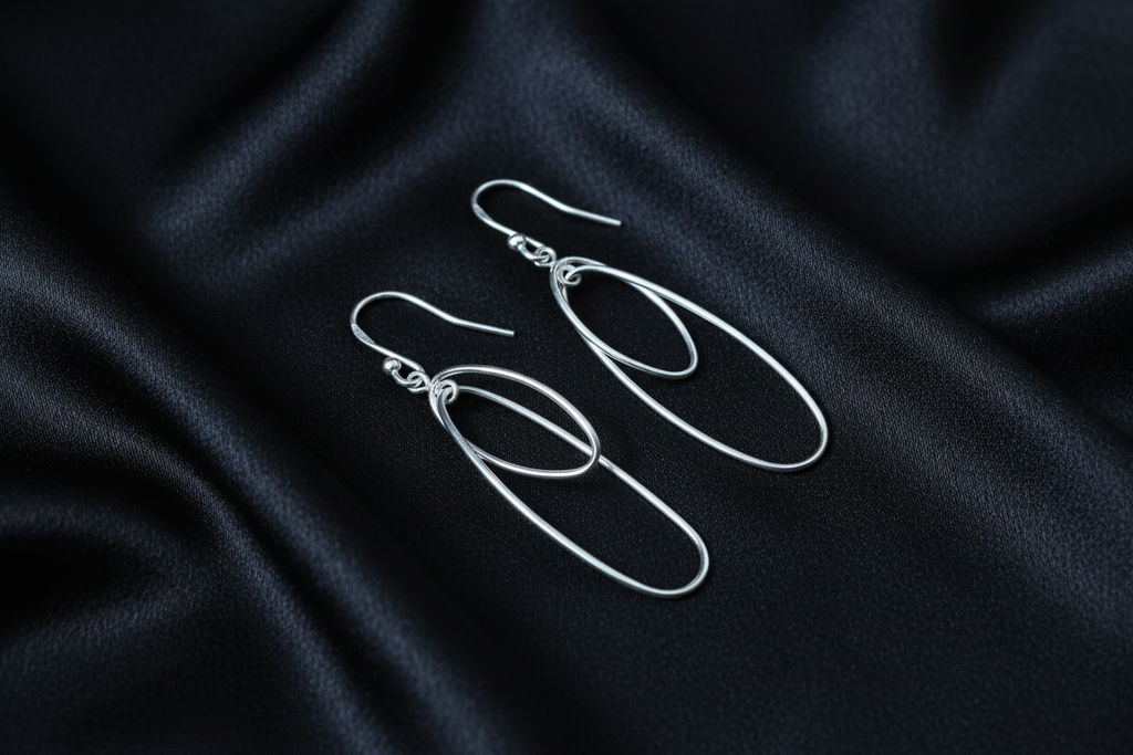 Interlocking Ovals Dangle Earrings