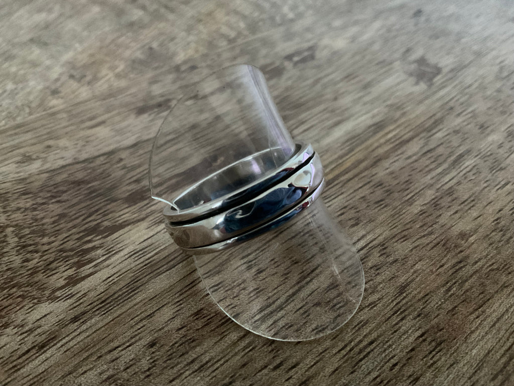 Hammerd Silver Spinner Ring