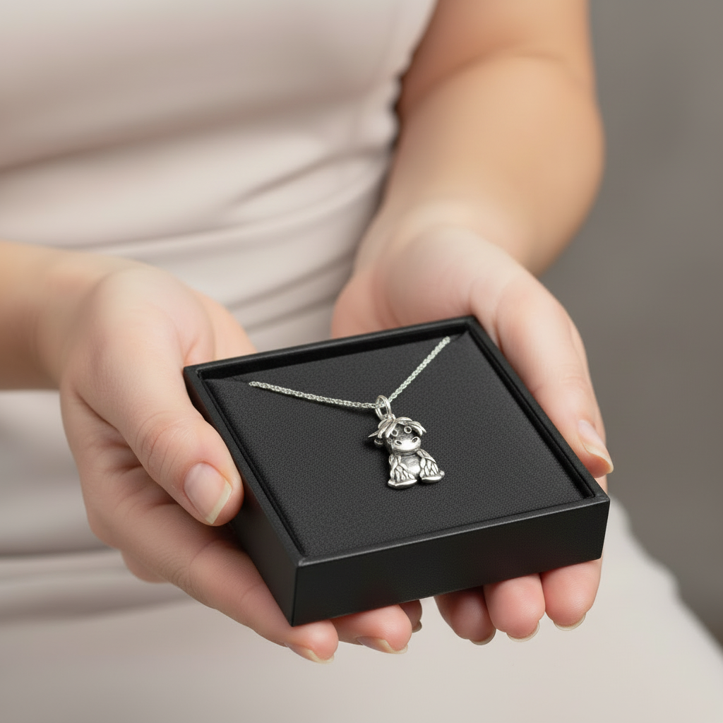 Highland Cow Pendant & Chain