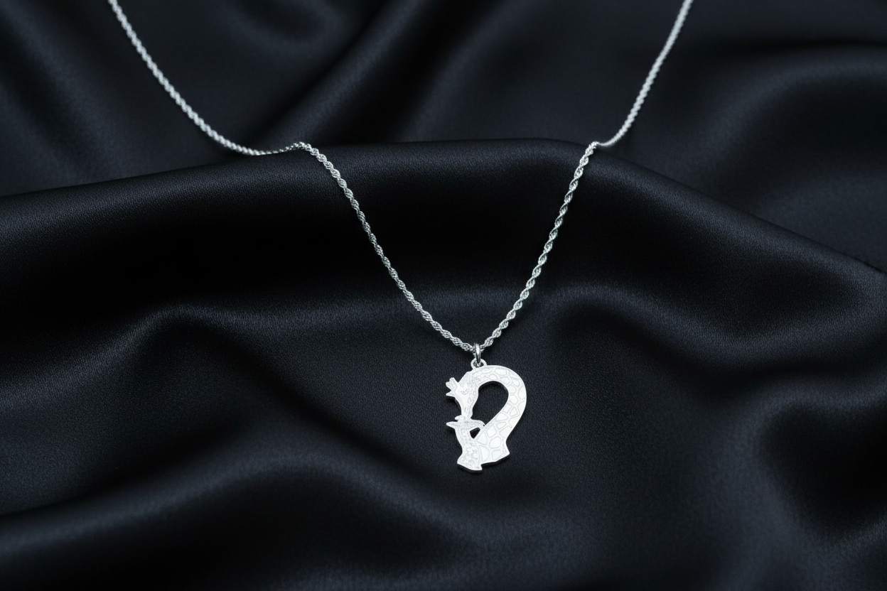 Giraffe Pendant & Chain - Small