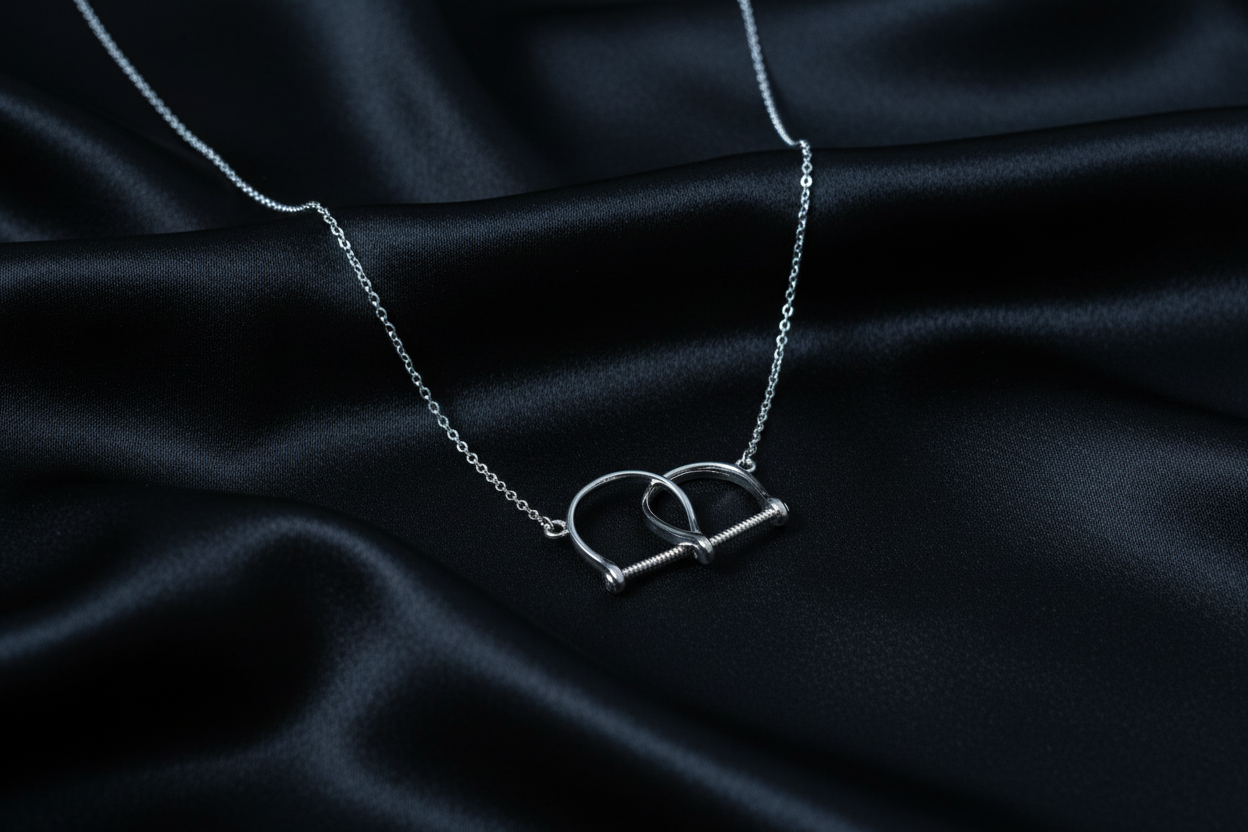 Royal Stirrup Necklace