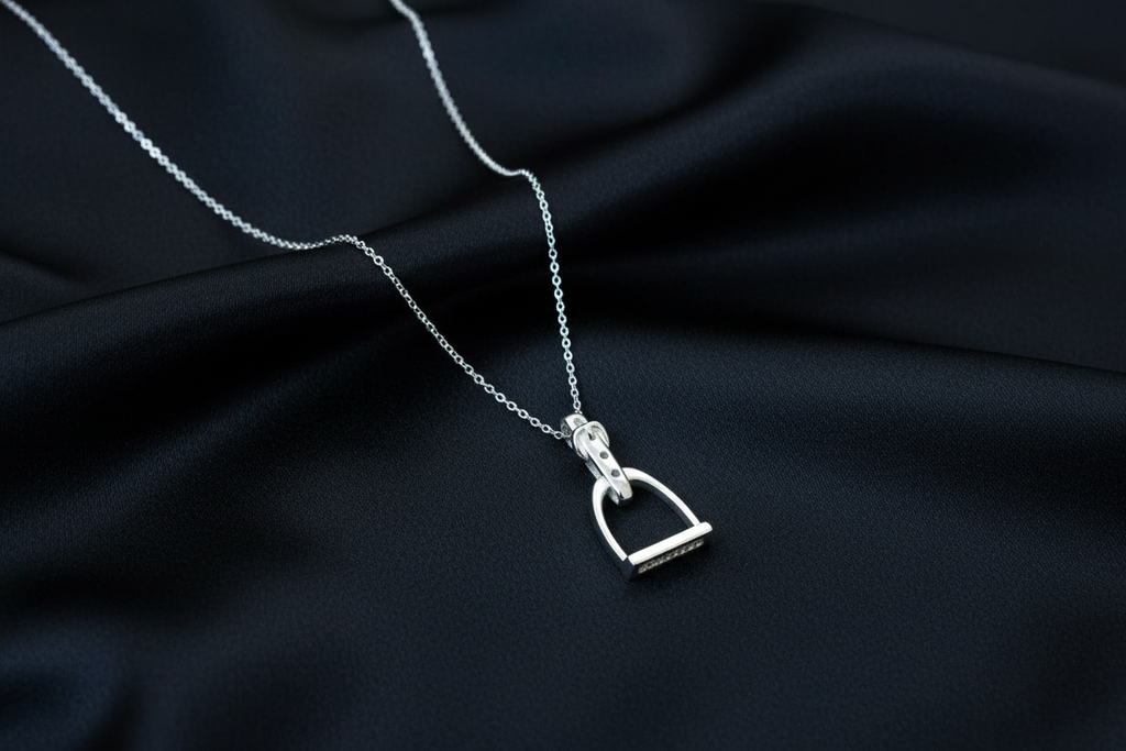 Stirrup Pendant & Chain