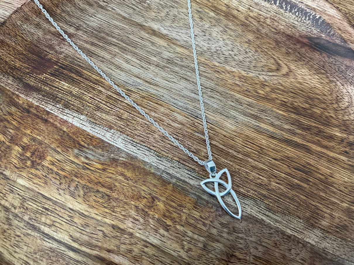 Triquetra Celtic Pendant & Chain
