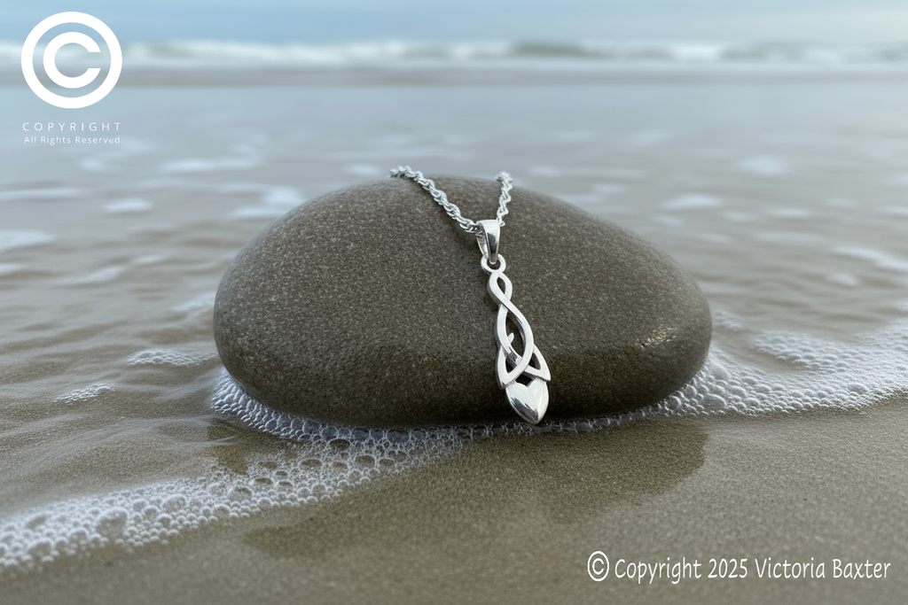 Welsh Celtic Love Spoon Pendant & Chain