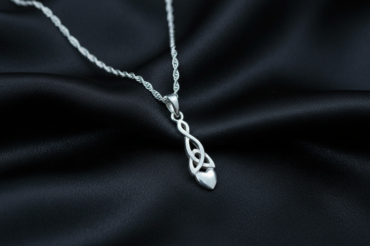 Welsh Love Spoon Pendant & Chain
