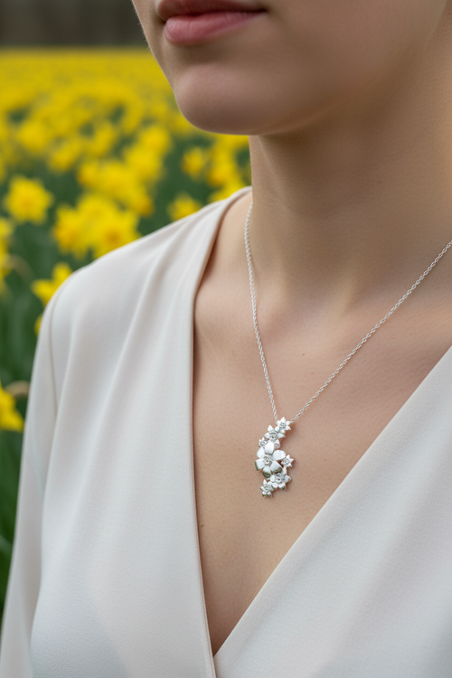 Daffodil Bunch Pendant & Chain