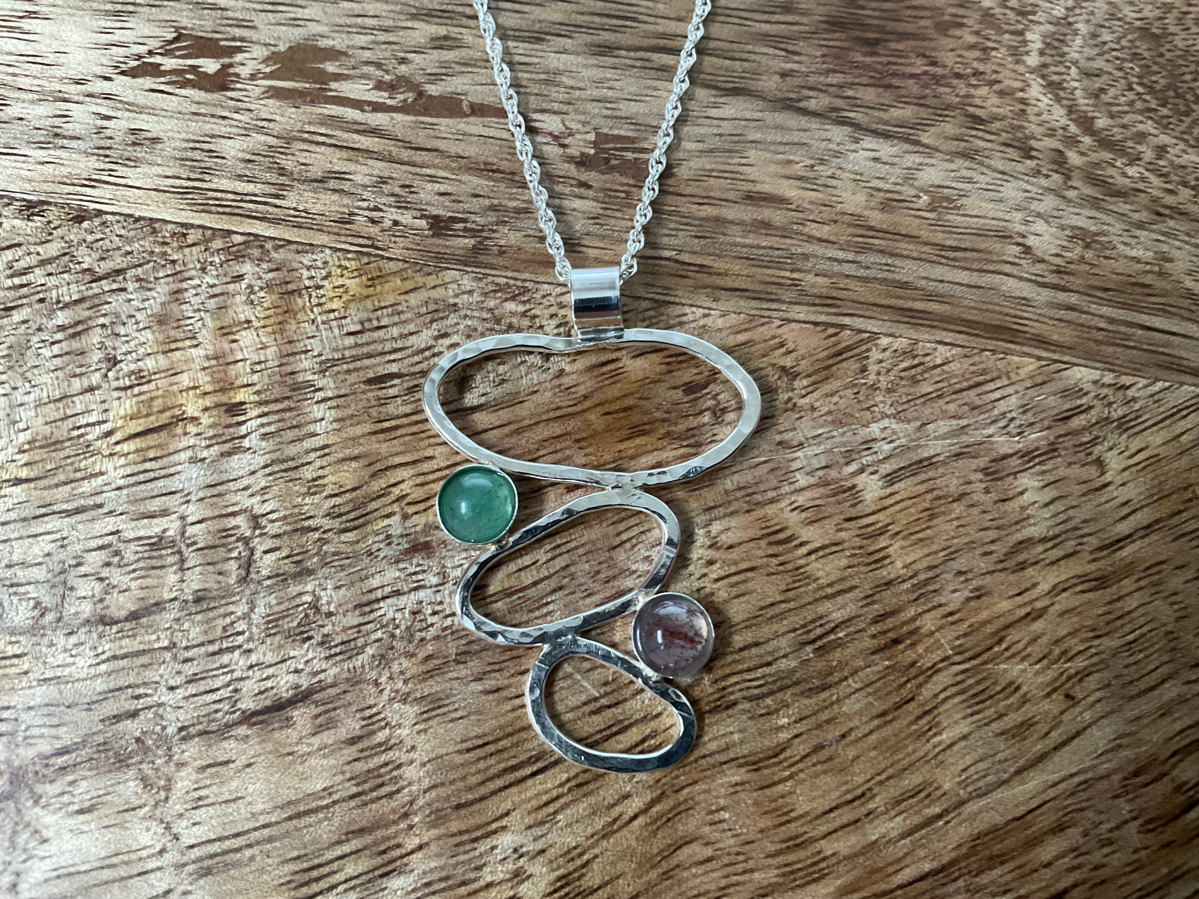 Agate Pebble Pendant & Chain