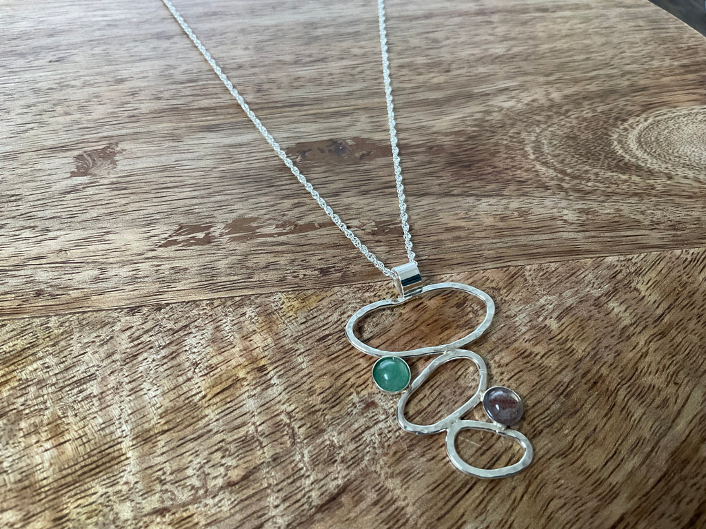 Agate Pebble Pendant & Chain