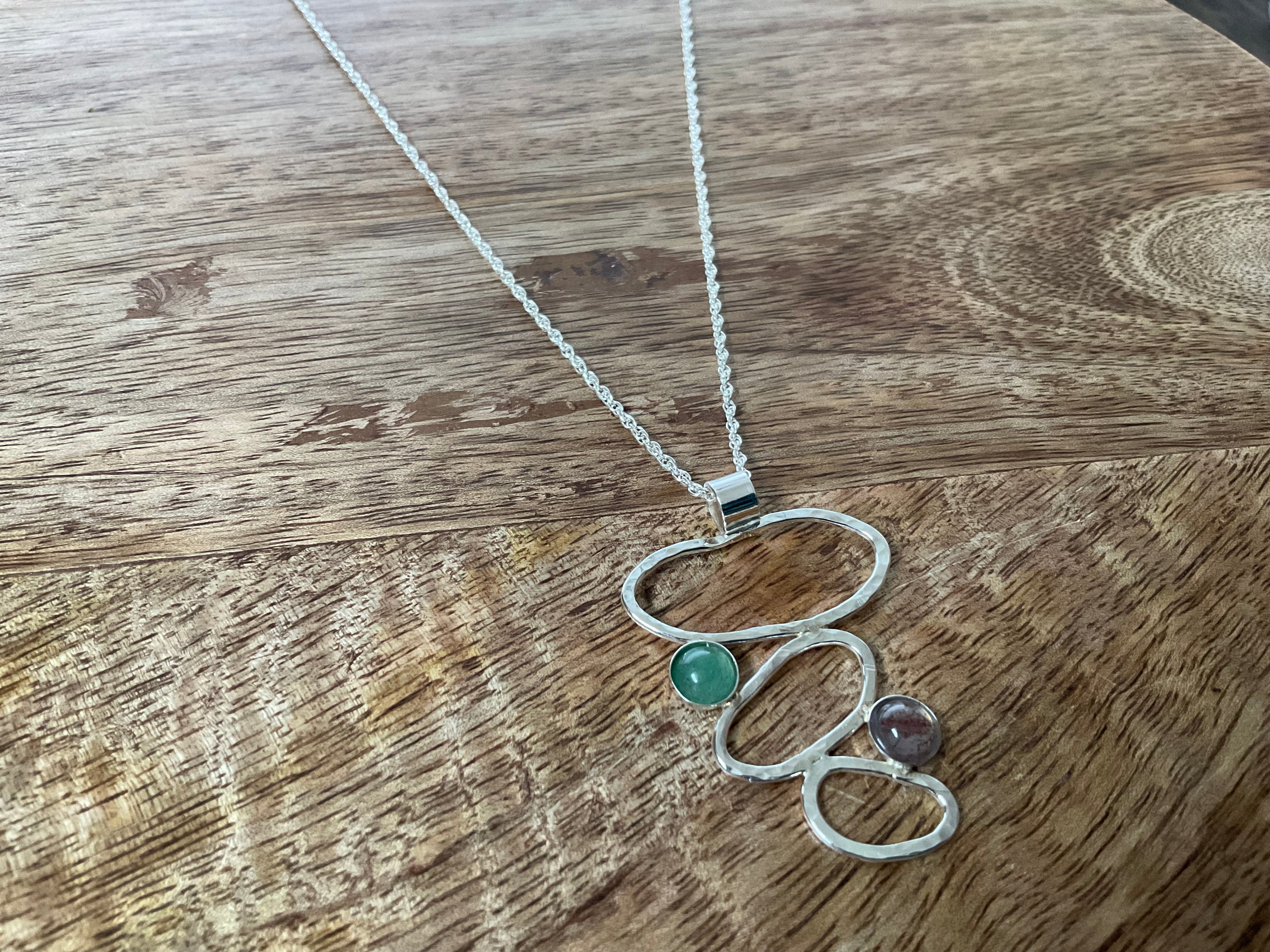 Agate Pebble Pendant & Chain