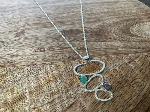 Agate Pebble Pendant & Chain