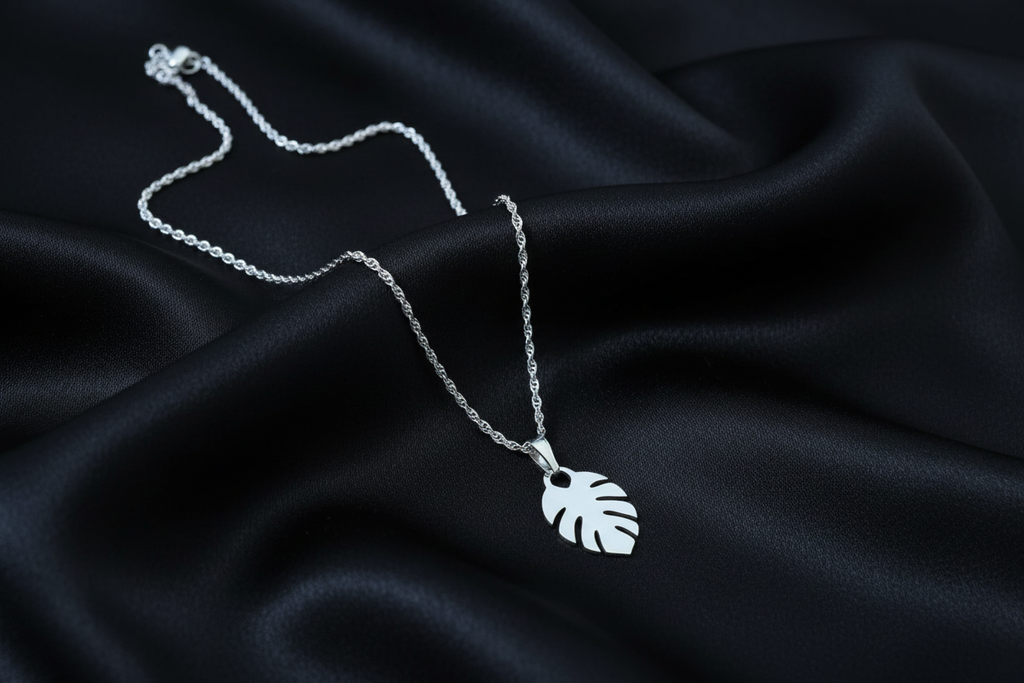 Monstera Leaf Pendant & Chain