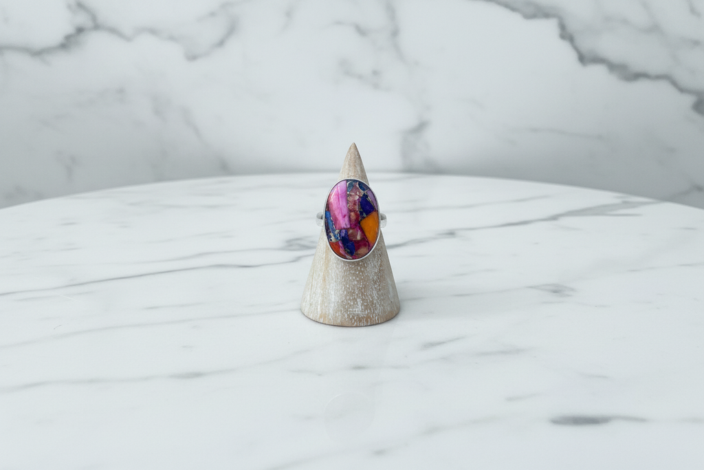 Oyster Turquoise Stoneset Ring - Pink