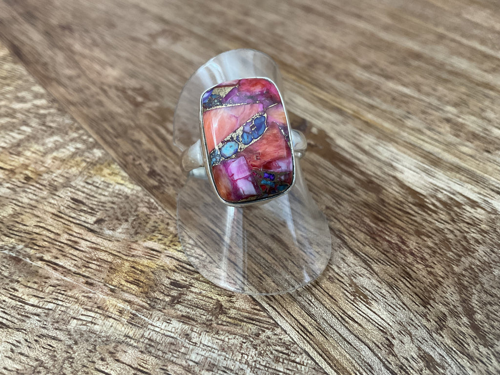 Oyster Turquoise Stoneset Ring - Pink