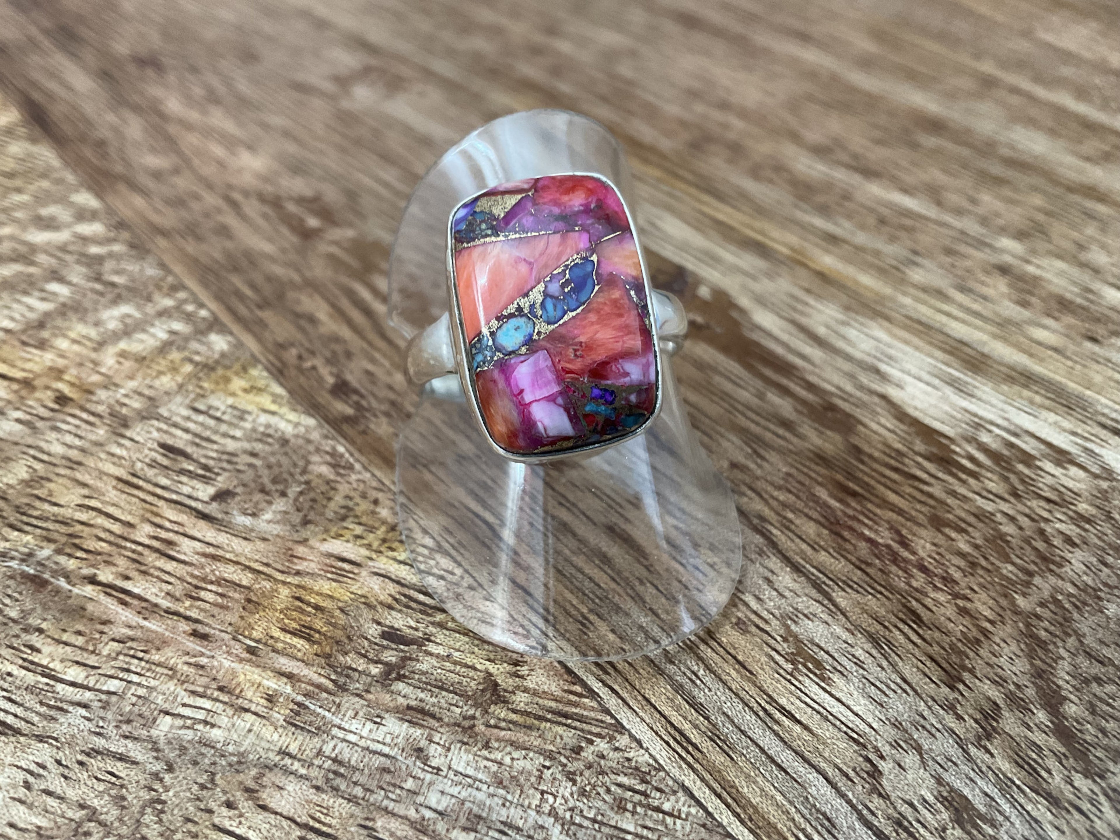 Oyster Turquoise Stoneset Ring - Pink