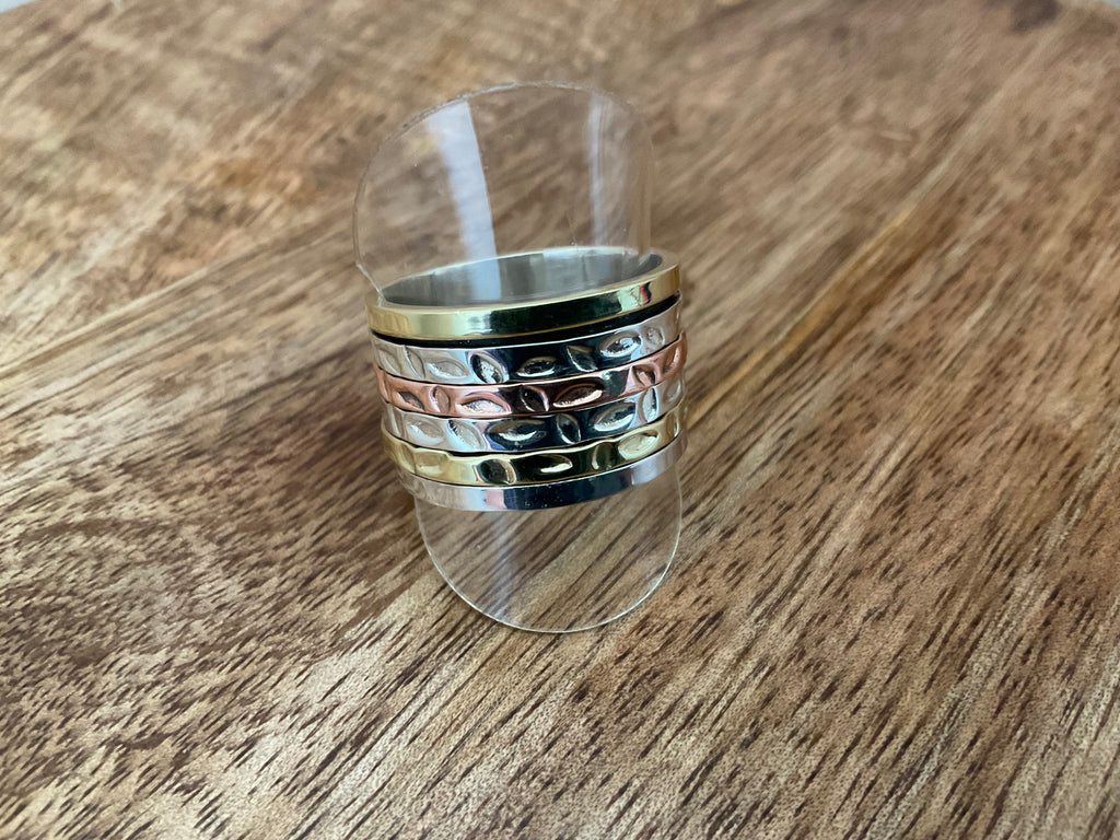 Leaf Spinner Ring