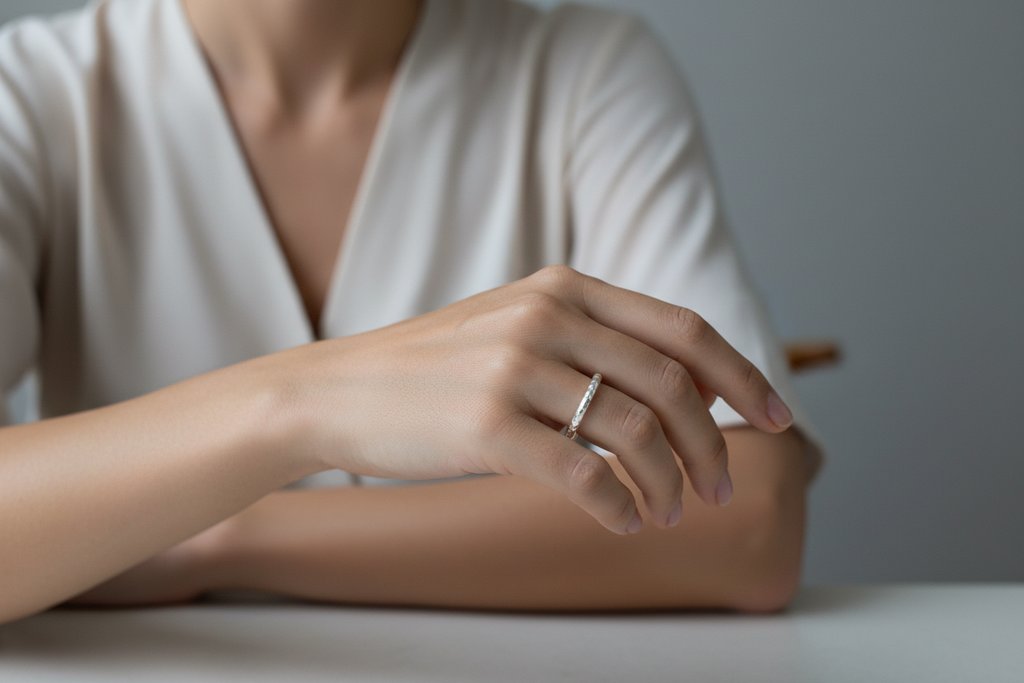 Hammered Thin Ring