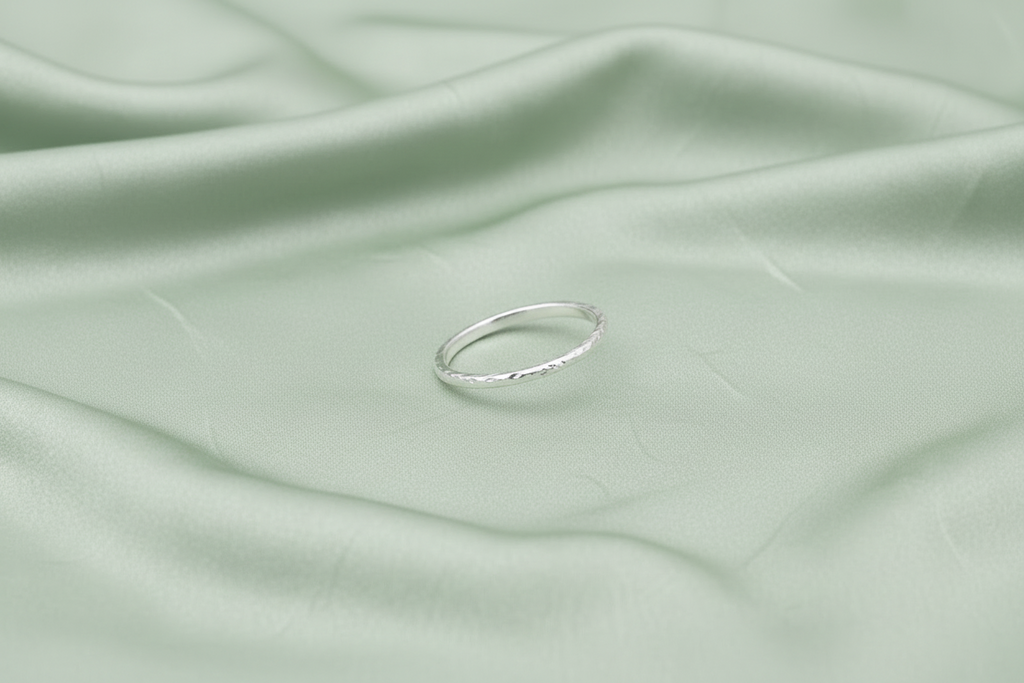 Hammered Thin Ring