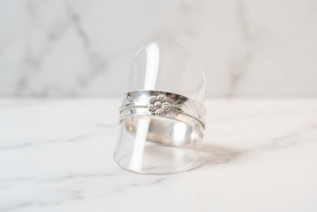 Flower Spinner Ring - Size Q