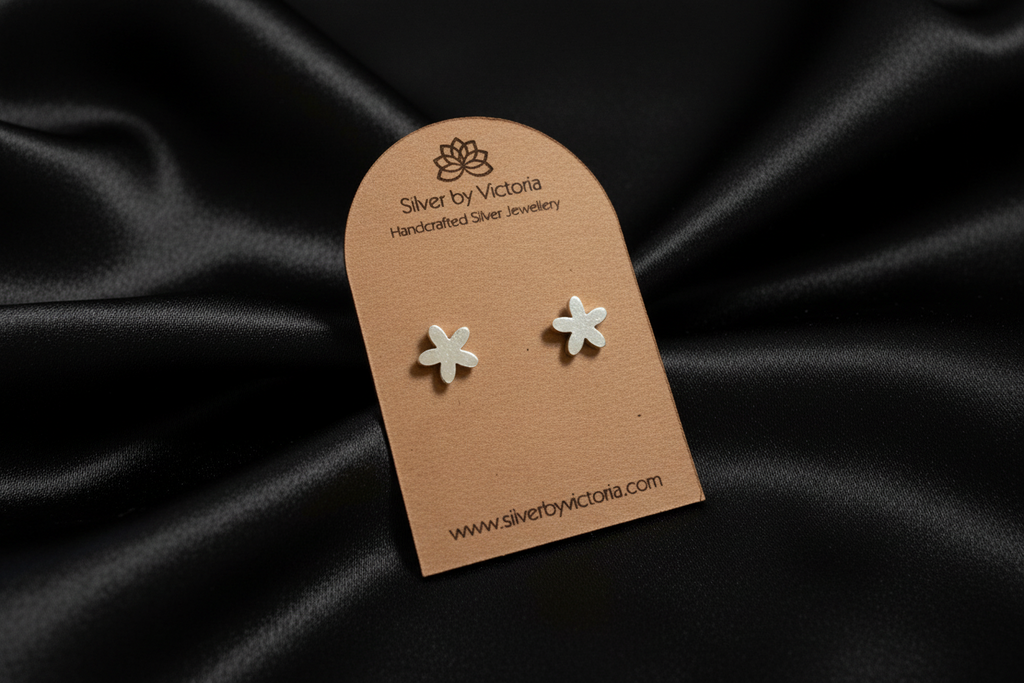Daisy Flower Stud Earrings