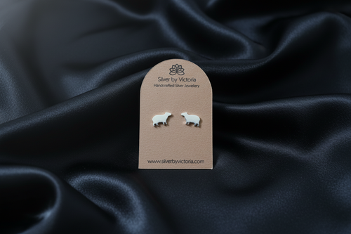Cappybara Stud Earrings