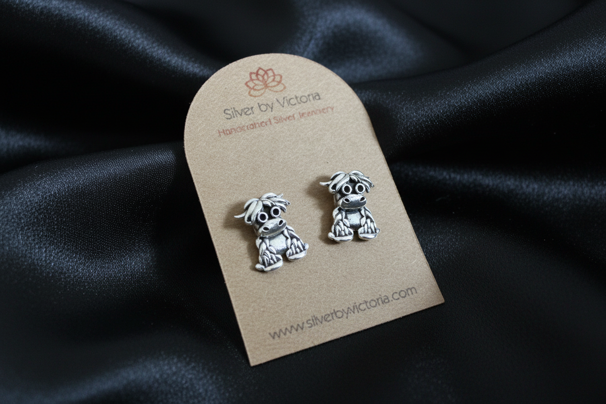 Highland Cow Stud Earrings