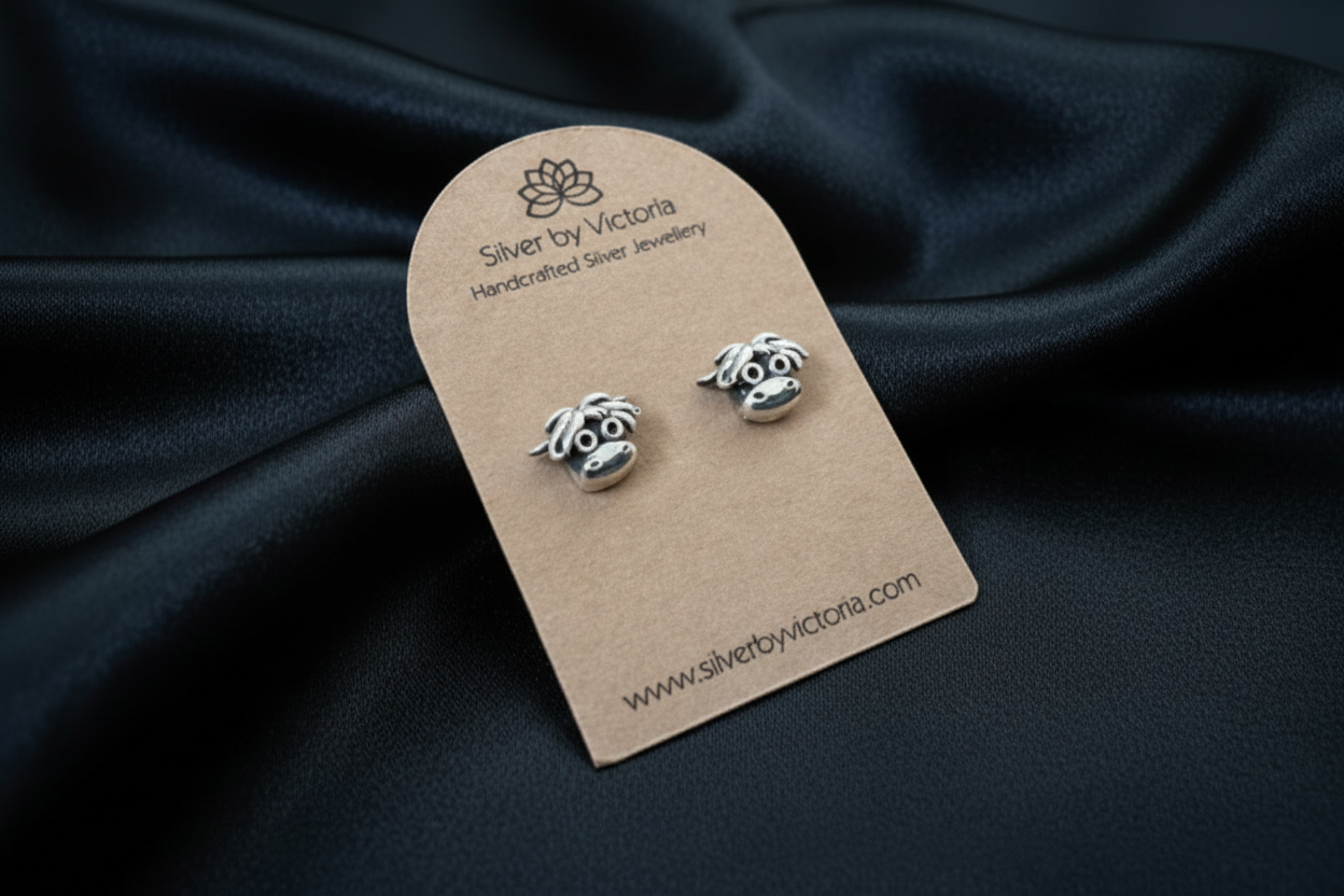 Highland Cow Head Stud Earrings