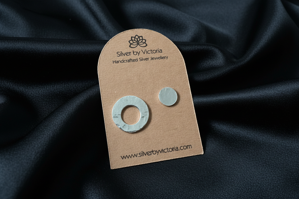 Mismatch Circle Stud Earrings