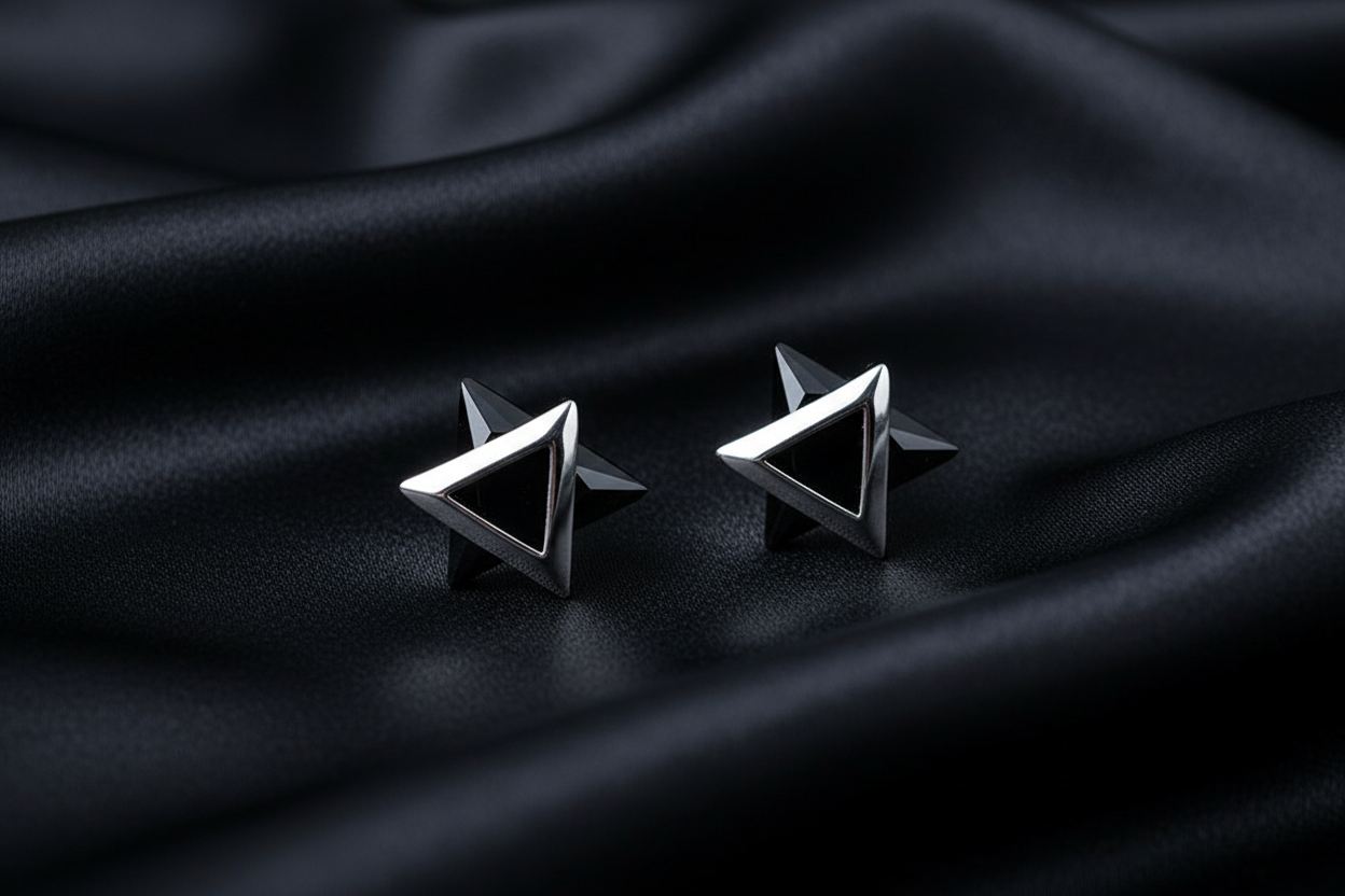 Articulated Heart Stud Earrings (Copy) (Copy)