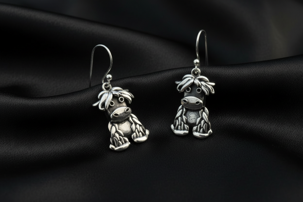 Highland Cow Dangle Earrings