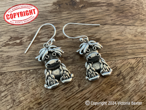 Highland Cow Dangle Earrings