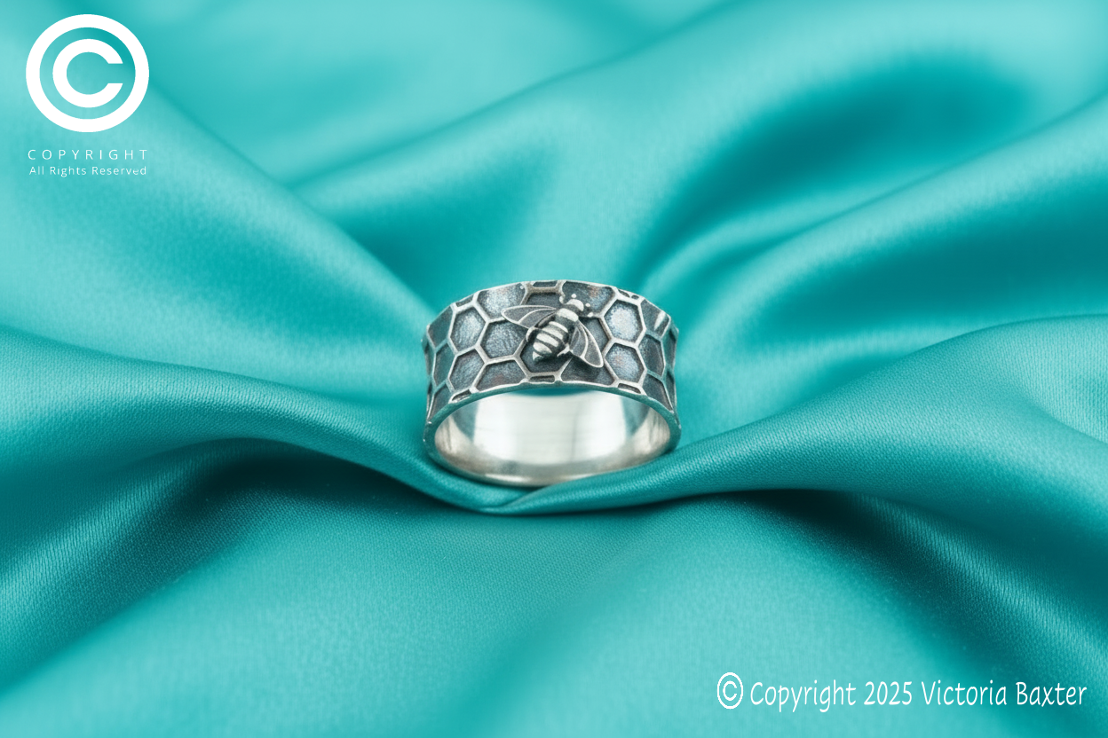 Bee Honeycomb Ring