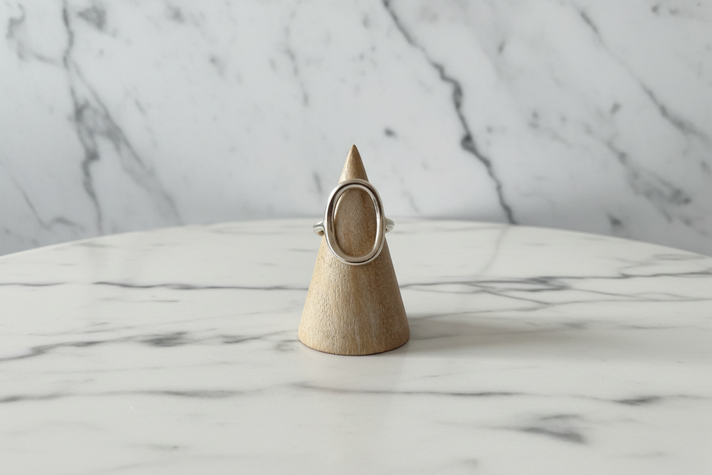 Oval Ring