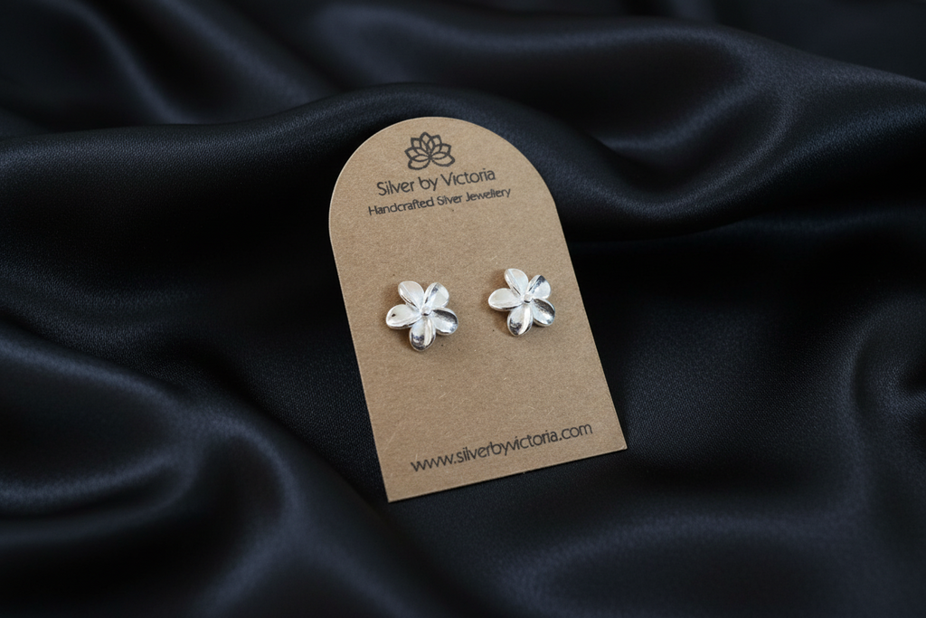 Lilly Stud Earrings