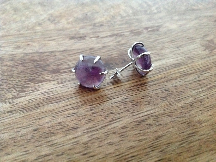 Amethyst Round Stud Earrings - Click Image to Close